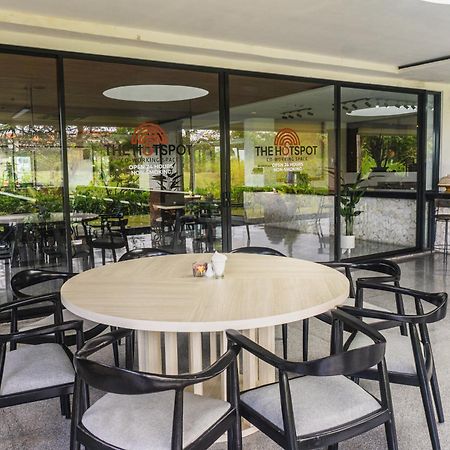 克拉帕度假酒店 乌鲁瓦图 外观 照片